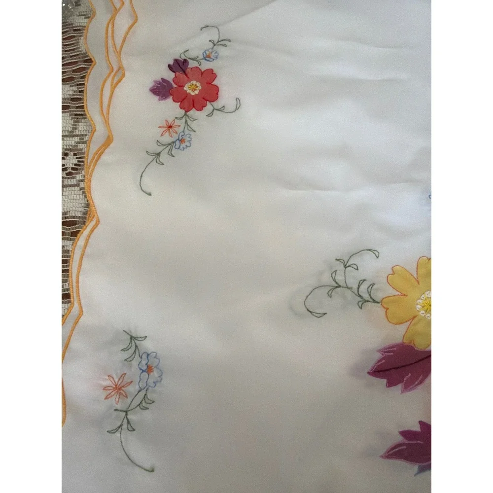 Vintage Embroidered Floral Placemats Set of 12 s Edge White Orange Trim all